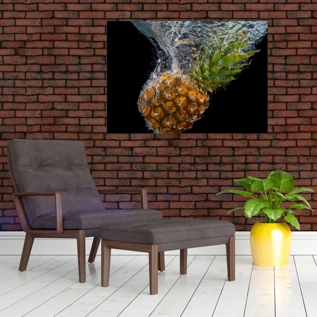 Obraz ananasu ve vodě (V020626V10070)
