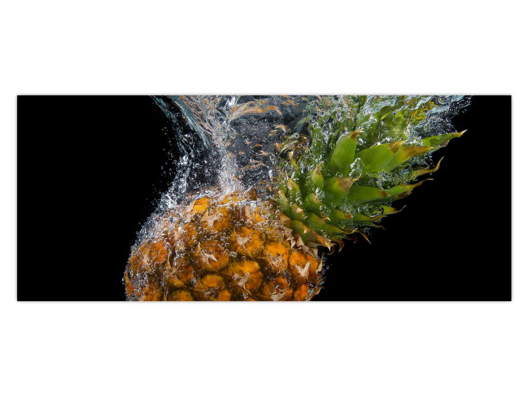 Obraz ananasu ve vodě (V020626V12050)