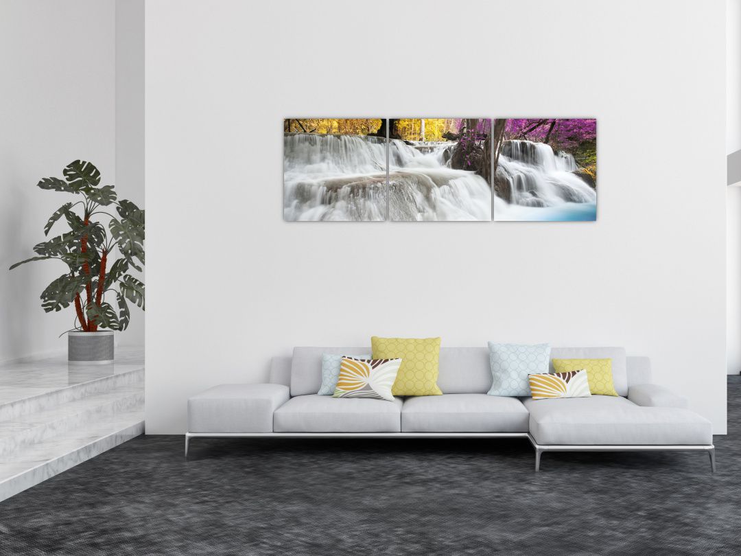 Obraz Erawan vodopádu v lese (V020934V15050)