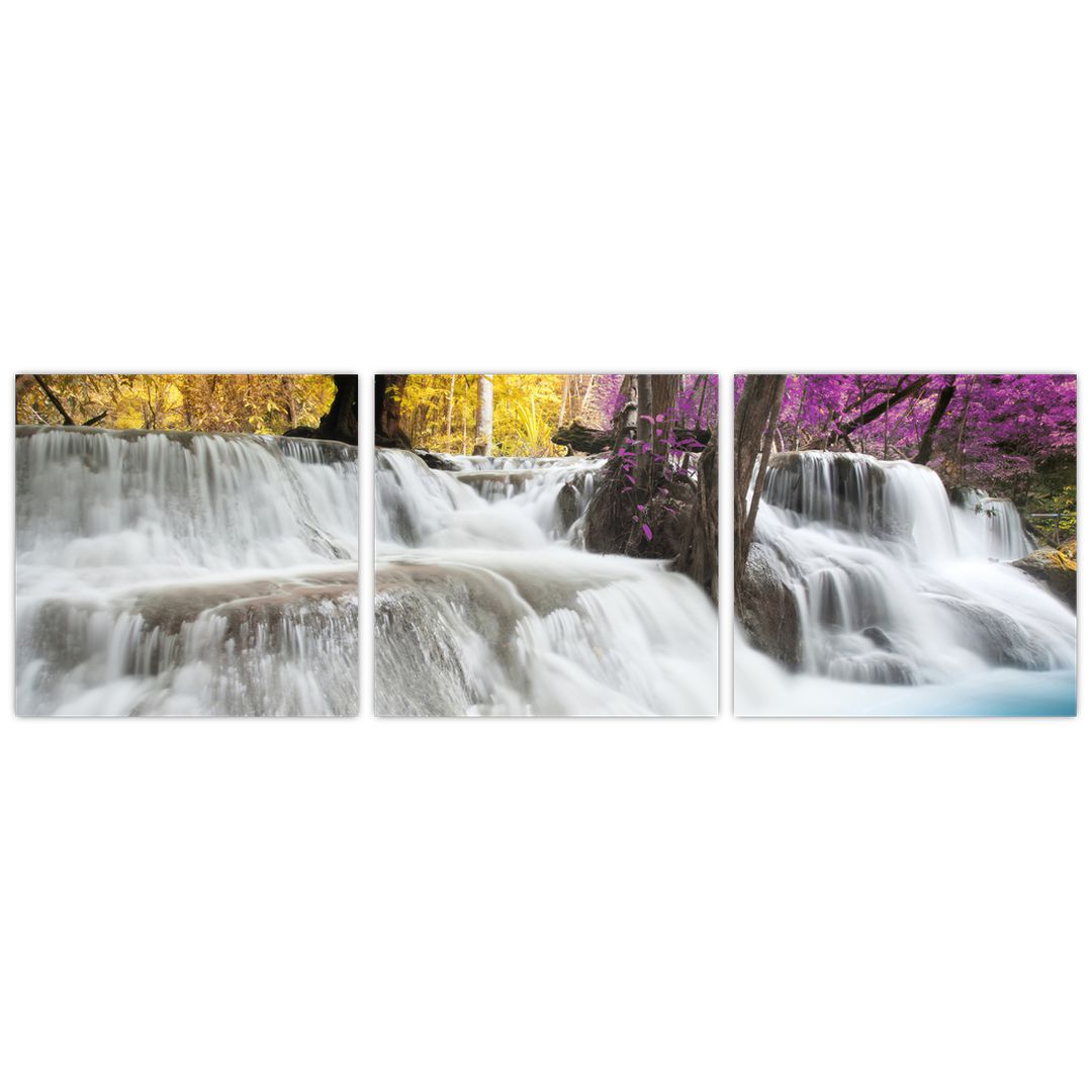 Obraz Erawan vodopádu v lese (V020934V9030)